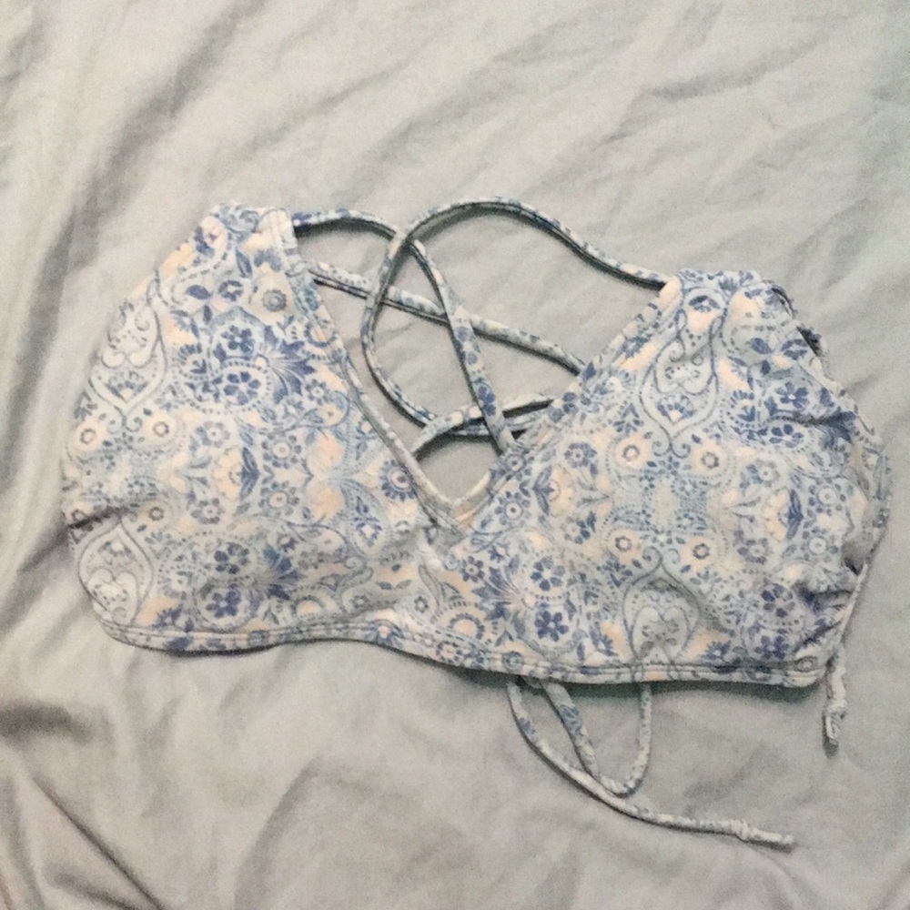 Xhilarition bikini top size m